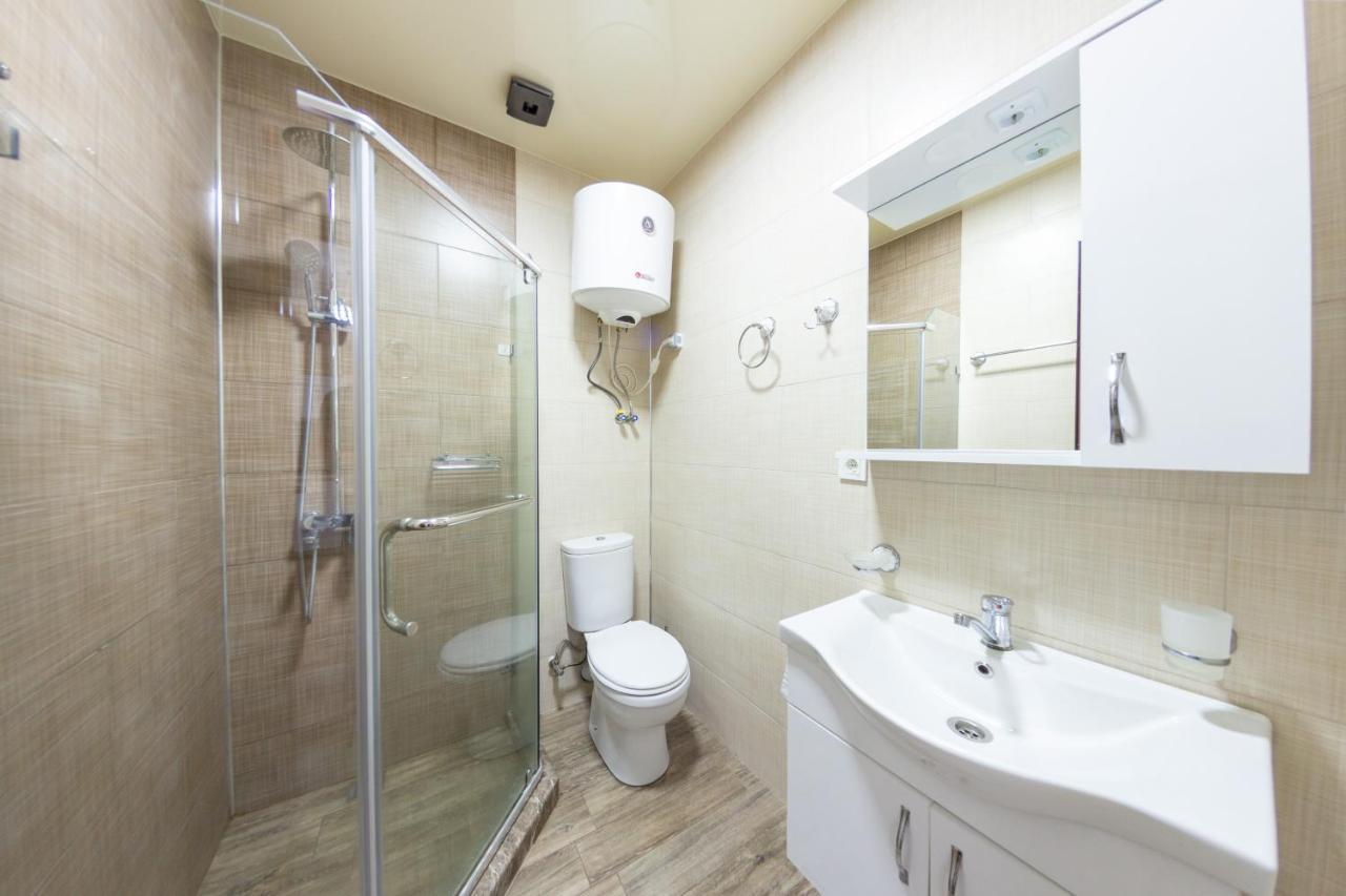 5 Apartment In One Boulding - Near Stadium Batumi Ngoại thất bức ảnh